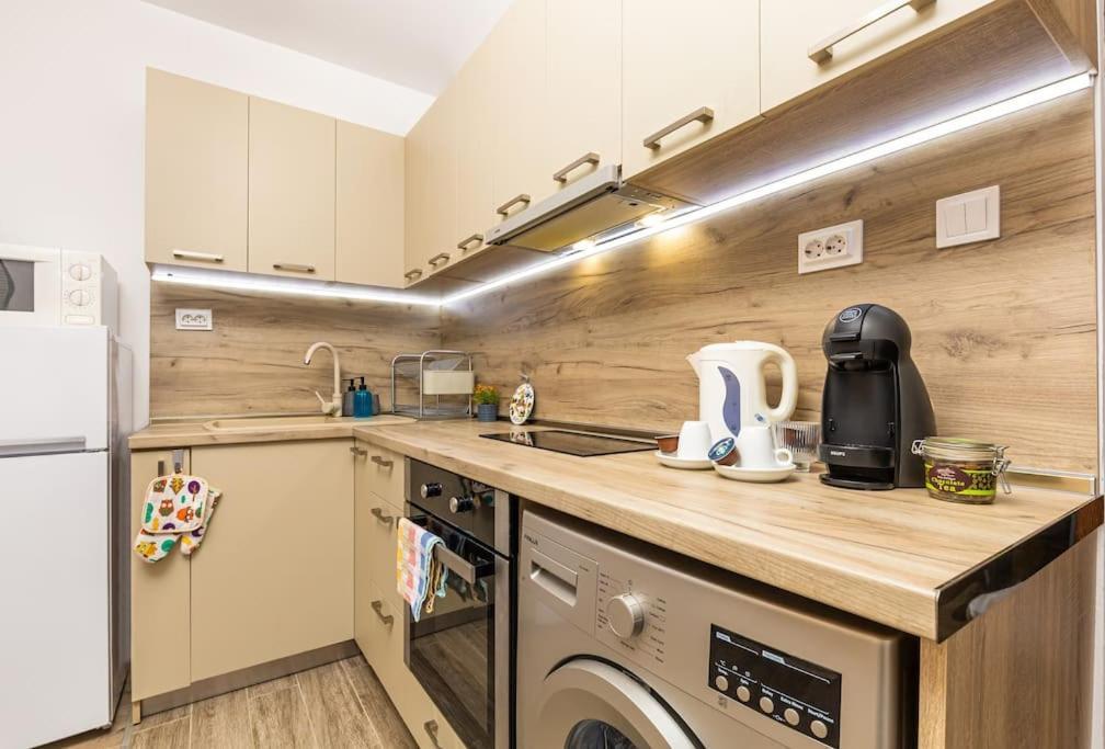 Apartamento 'Little Little' House In The Town Center & Parking Plovdiv Exterior foto