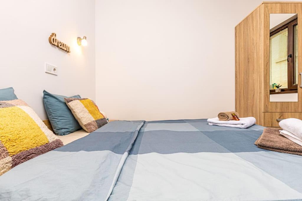 Apartamento 'Little Little' House In The Town Center & Parking Plovdiv Exterior foto